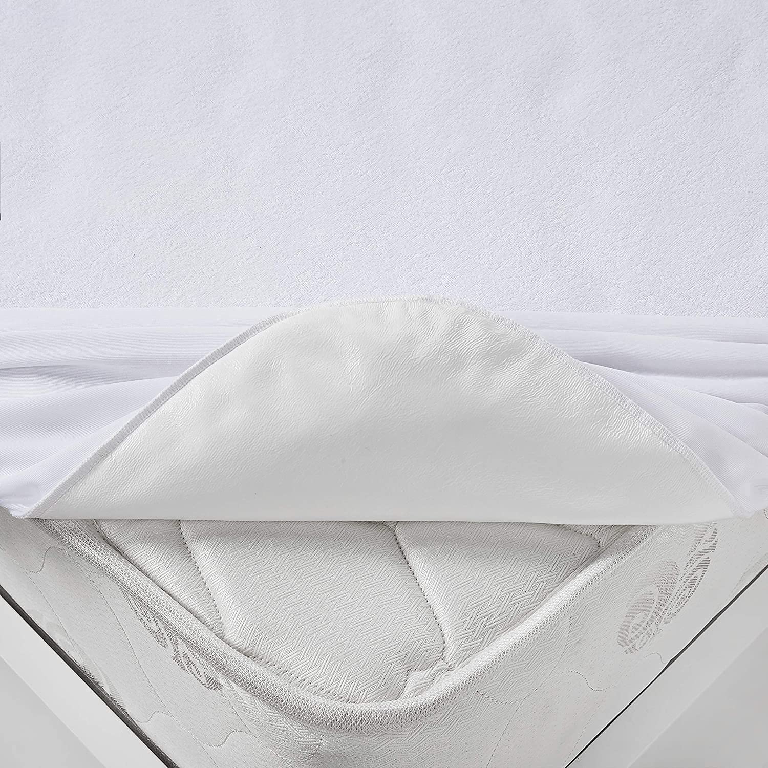 Toro Blu Toro Blu Water Proof Terry Cloth Mattress Protector for King Size Bed (78" x 72 INCH, White) Toro Blu 899.00 Toro Blu  Toro Blu Water Proof Terry Cloth Mattress Protector for King Size Bed (78" x 72 INCH, White)